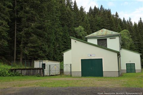 Zděný objekt elektrárny